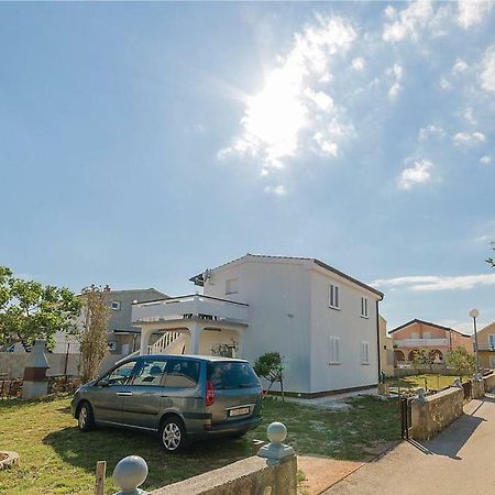 Apartmani Dokoza 비르 외부 사진